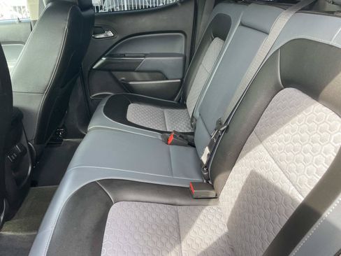 Used 2016 Chevrolet Colorado Z71 AWD/4WD image 23