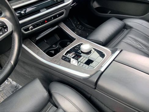 Certified 2024 BMW X5 xDrive40i w/ Executive Package image 16