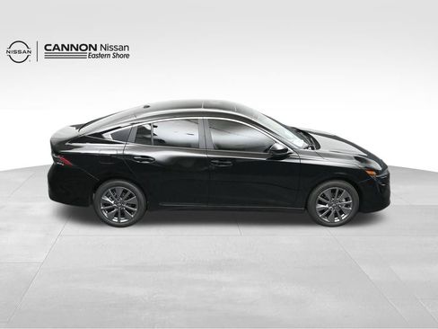 New 2026 Nissan Sentra SL FWD image 37