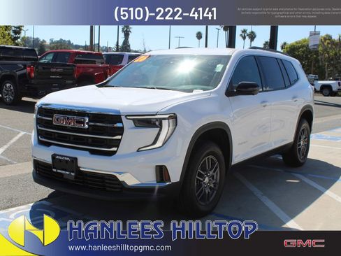 New 2026 GMC Acadia Elevation FWD image 3
