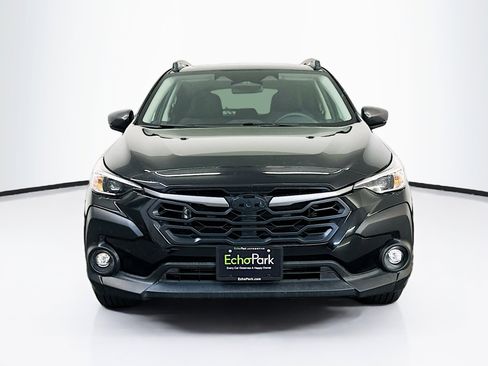 Used 2025 Subaru Crosstrek 2.0i Premium AWD/4WD image 2