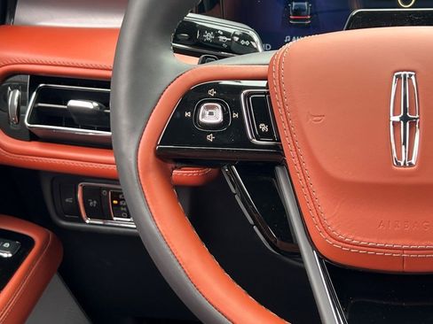 New 2026 Lincoln Aviator Reserve image 23
