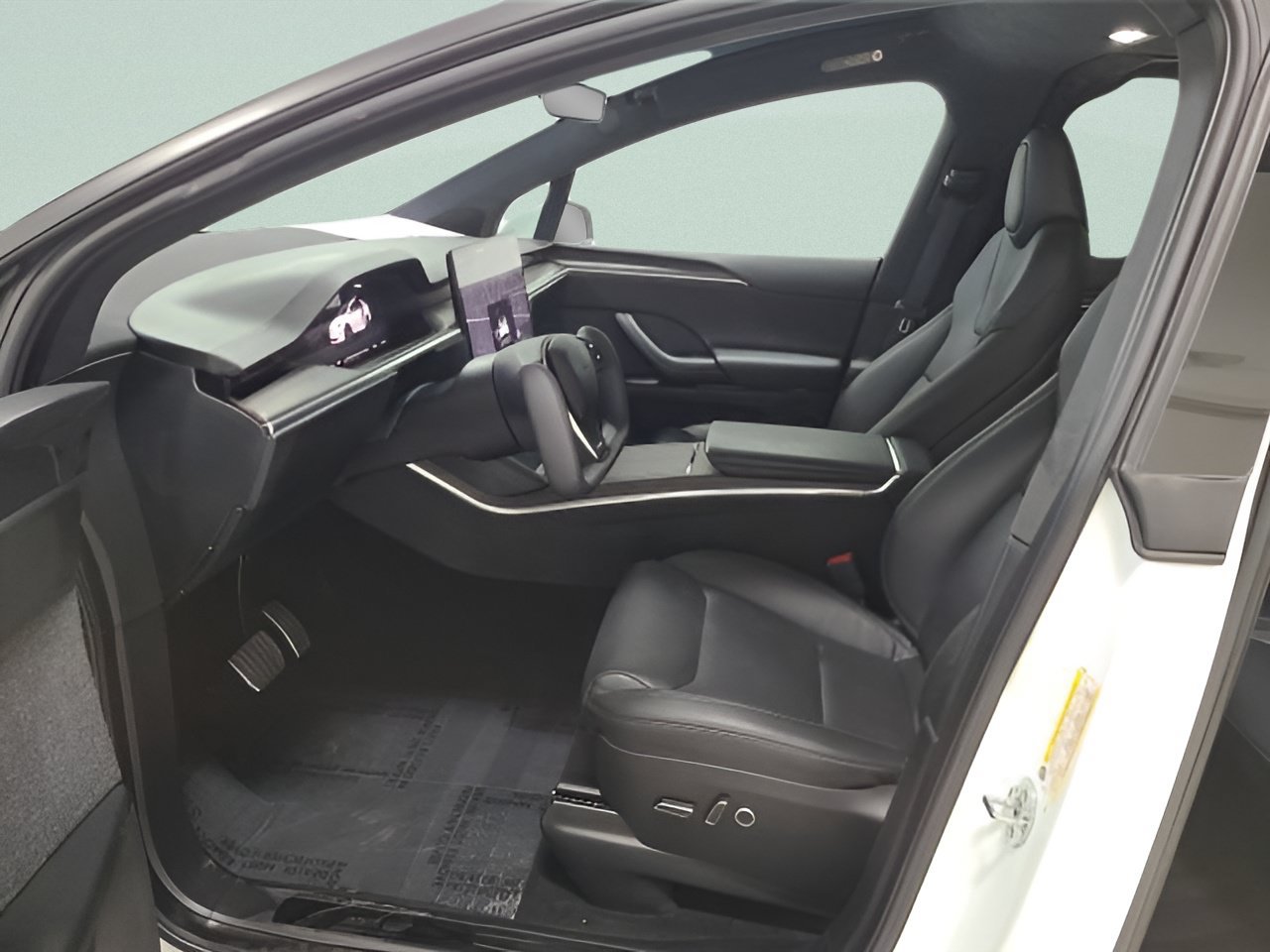 Used 2023 Tesla Model X AWD/4WD image 17