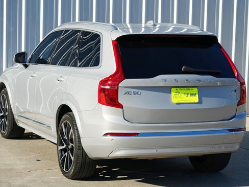 Used 2024 Volvo XC90 B6 Ultimate w/ Lounge Package image 49