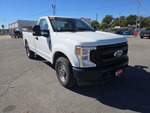 Used 2020 Ford F250 XL w/ Power Equipment Group image 24