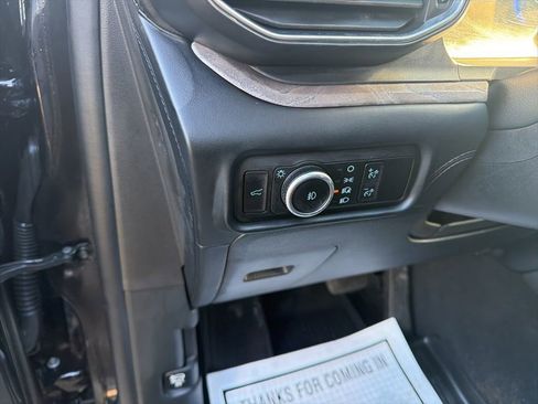 Certified 2023 Ford Explorer Platinum w/ Technology Package image 14