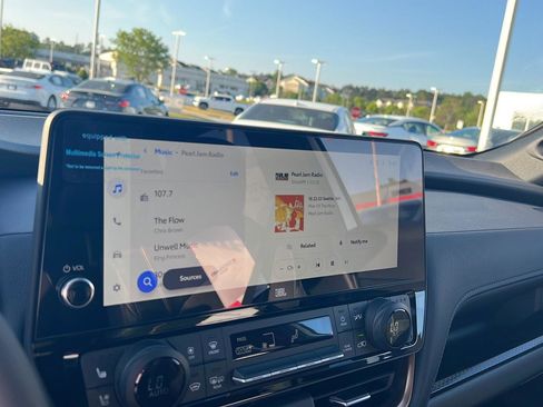 New 2026 Toyota Grand Highlander AWD Hybrid image 26