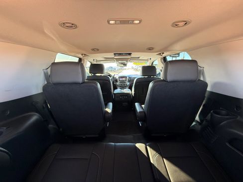 Used 2015 Chevrolet Tahoe LT image 18