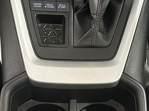 Used 2024 Toyota RAV4 XLE w/ Convenience Package image 17