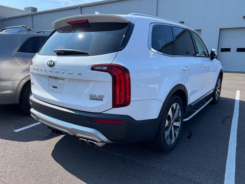 Used 2021 Kia Telluride EX w/ EX Premium Package AWD/4WD image 4