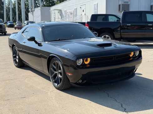 Used 2022 Dodge Challenger R/T w/ Plus Package RWD image 4
