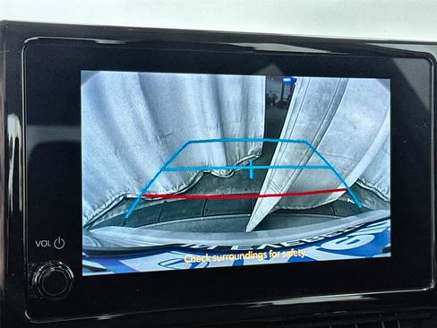 Used 2024 Toyota Corolla LE image 20