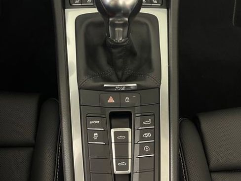 Certified 2024 Porsche 718 Boxster image 36