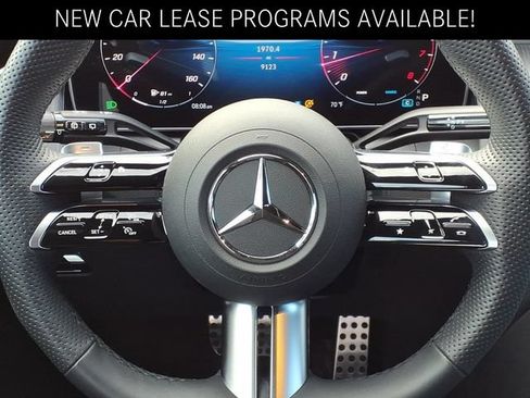 Used 2026 Mercedes-Benz GLC 300 4MATIC image 8