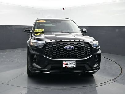 Used 2025 Ford Explorer ST-Line w/ ST-Line Street Pack