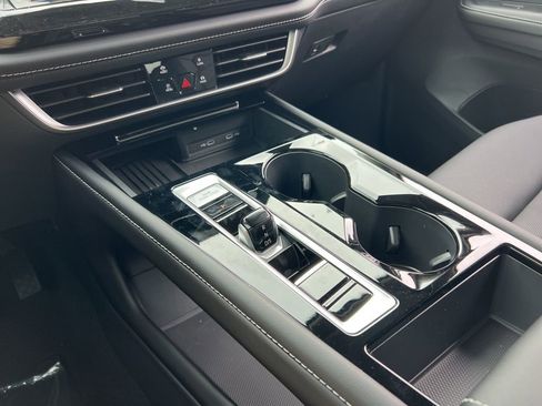 New 2026 Volkswagen Atlas SE image 19