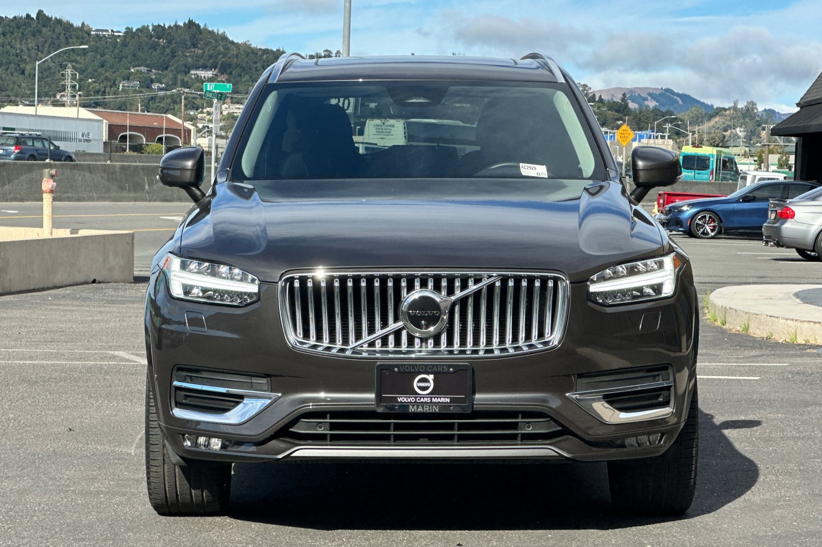 Certified 2023 Volvo XC90 B6 Plus w/ Protection Package Premier AWD/4WD image 11