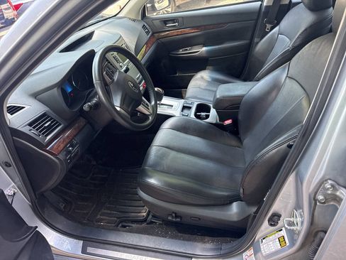 Used 2014 Subaru Legacy 3.6R Limited w/ Moonroof Package AWD/4WD image 13