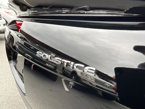 Used 2009 Pontiac Solstice Coupe w/ Premium Package image 12