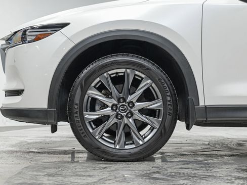 Used 2021 MAZDA CX-5 Signature AWD/4WD image 3