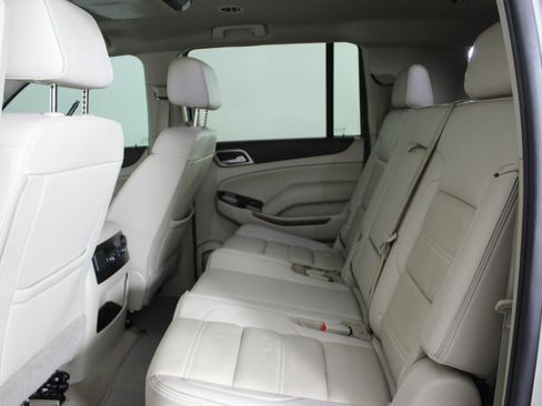 Used 2019 GMC Yukon XL Denali image 21