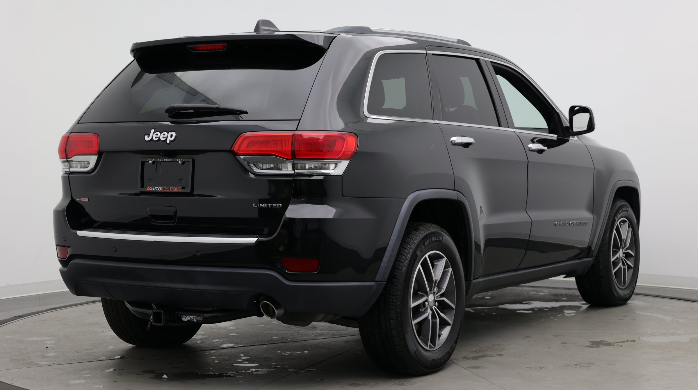 Used 2017 Jeep Grand Cherokee Limited w/ Luxury Group II RWD image 10