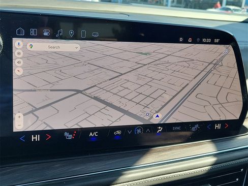 Used 2025 Chevrolet Suburban LT w/ Comfort Package image 9