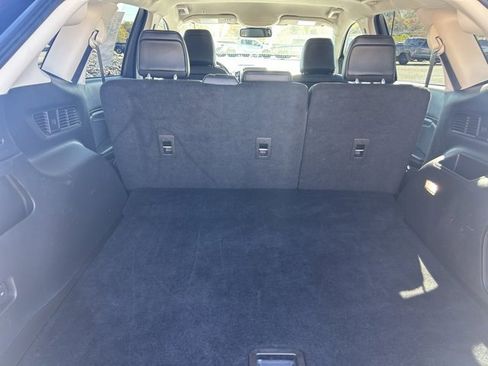 Used 2024 Ford Edge Titanium image 6