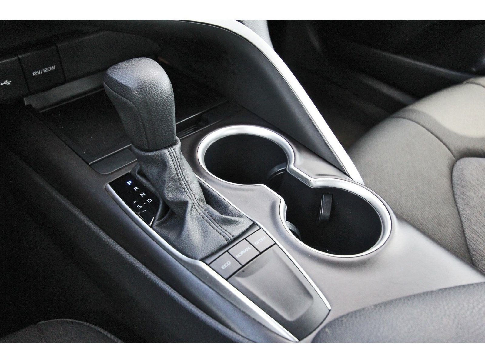 Used 2023 Toyota Camry LE FWD image 28
