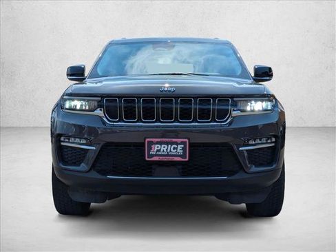 Used 2023 Jeep Grand Cherokee 4WD 4xe image 2
