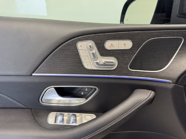 Used 2025 Mercedes-Benz GLE 450 4MATIC Coupe image 39