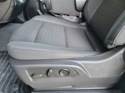 Used 2024 Chevrolet Silverado 1500 Custom image 21