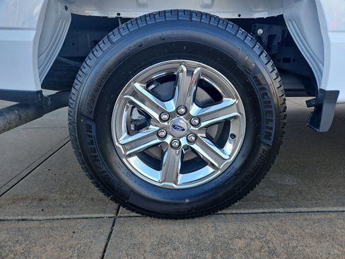 Used 2024 Ford F150 XLT w/ Equipment Group 302A MID image 5