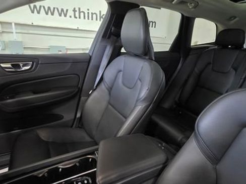 Used 2023 Volvo XC60 B5 Core w/ Climate Package image 23