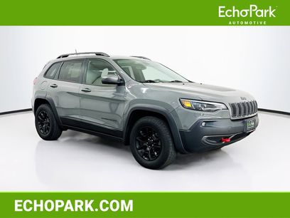 Used 2019 Jeep Cherokee Trailhawk w/ Comfort/Convenience Group