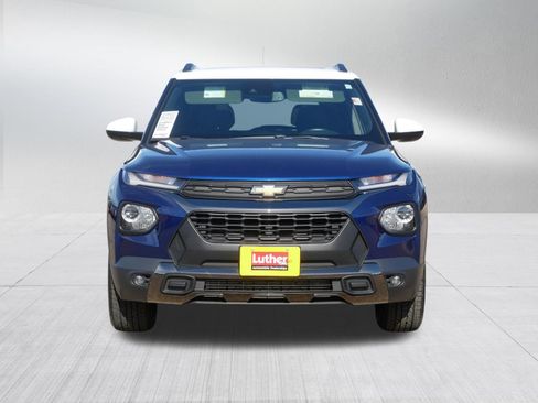 Used 2023 Chevrolet TrailBlazer ACTIV w/ Sun and Liftgate Package AWD/4WD image 2