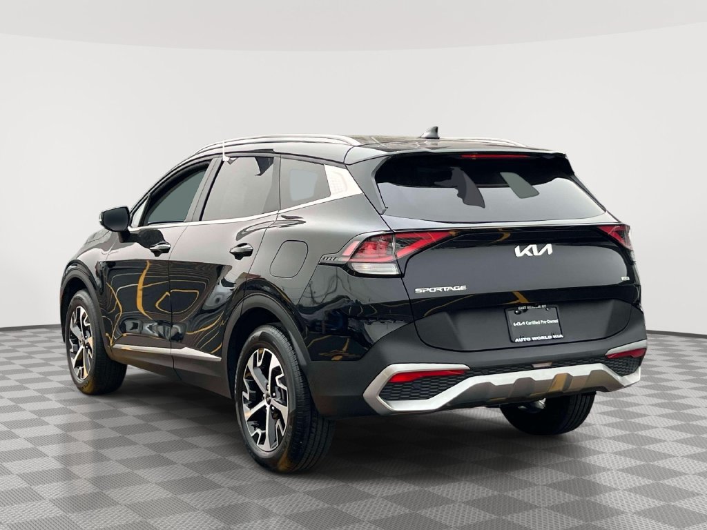 Certified 2023 Kia Sportage EX AWD/4WD image 5