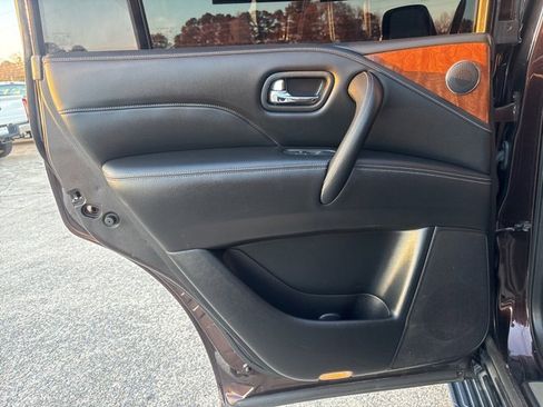 Used 2019 INFINITI QX80 Luxe image 13