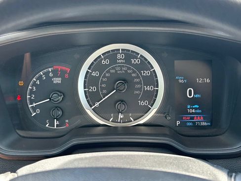 Used 2021 Toyota Corolla LE FWD image 28