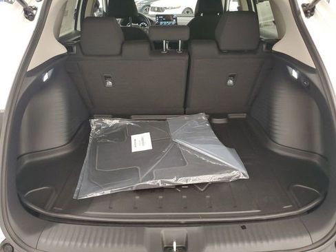 New 2026 Honda HR-V LX image 33