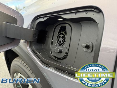 New 2026 Chevrolet Equinox EV LT image 39