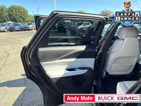 Used 2025 Cadillac Lyriq Sport AWD/4WD image 22