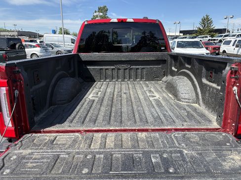 Certified 2025 Ford F350 Platinum w/ Tremor Off-Road Package AWD/4WD image 9