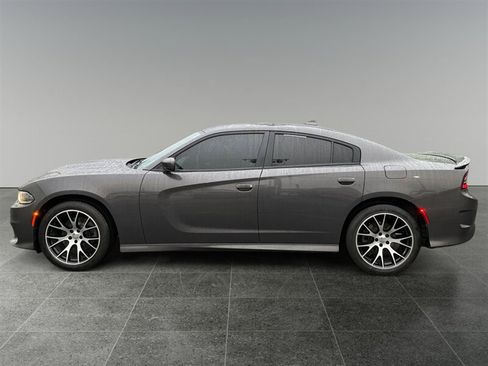 Used 2019 Dodge Charger GT w/ Plus Group RWD image 2