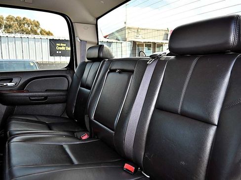 Used 2009 Chevrolet Silverado 2500 LTZ AWD/4WD image 13
