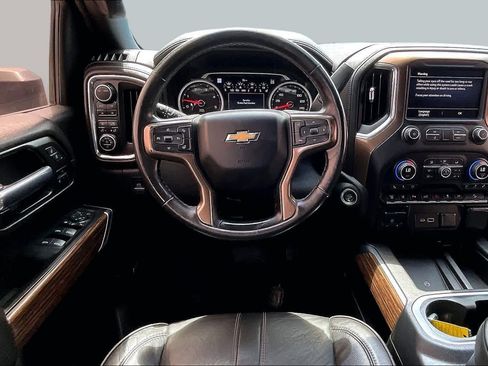 Used 2020 Chevrolet Silverado 2500 High Country w/ Z71 Off-Road Package AWD/4WD image 6