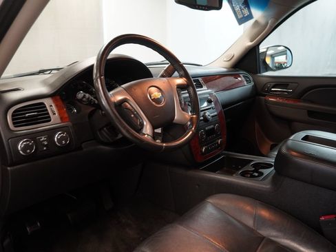 Used 2012 Chevrolet Tahoe LT w/ All-Star Edition AWD/4WD image 6