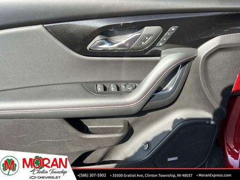 Certified 2024 Chevrolet Blazer RS w/ Driver Confidence II Package image 16