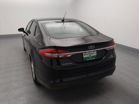 Used 2018 Ford Fusion SE FWD image 6