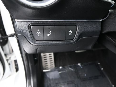 Used 2024 Kia Forte GT-Line w/ GT-Line Premium Package FWD image 13